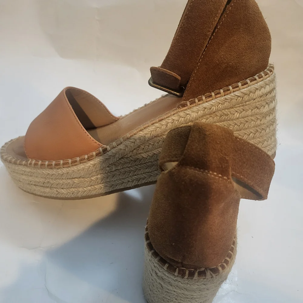 Soludos women's tan espadrille wedge sandals Positano size 9